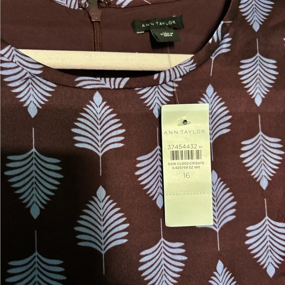 Ann Taylor Maroon and White Leaf Pattern Dress - Picture 2 of 3